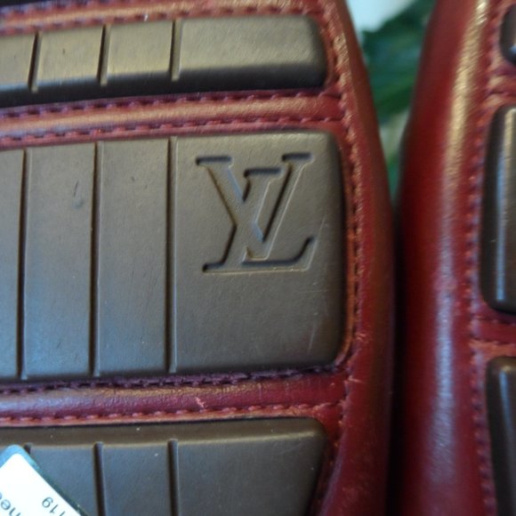 Louis Vuitton Burgundy Calf Leather Woman's Loafers Size 7B - Picture 15 of 16